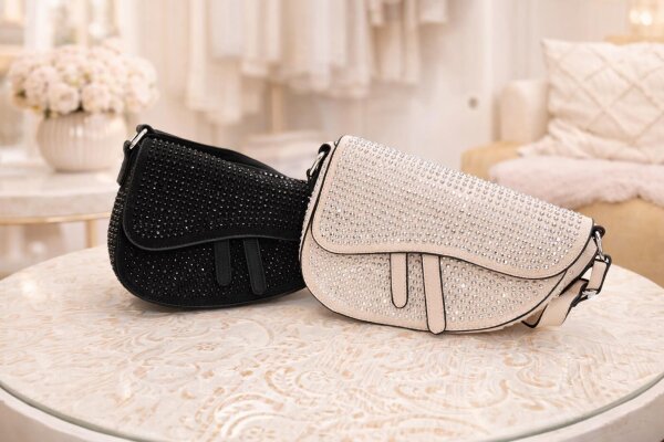 Tasche "Strass Klappe"